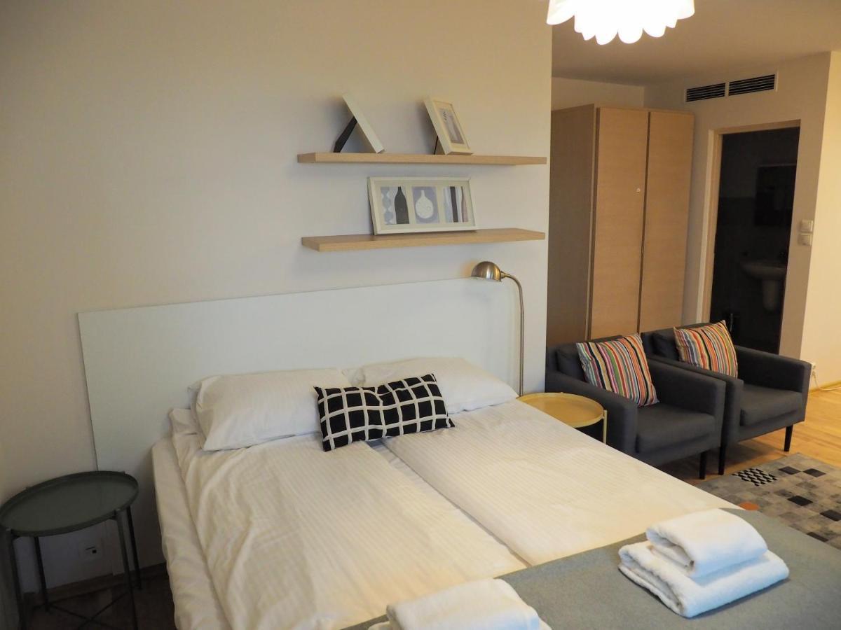 Yourplace Central Apartments Krasków Εξωτερικό φωτογραφία