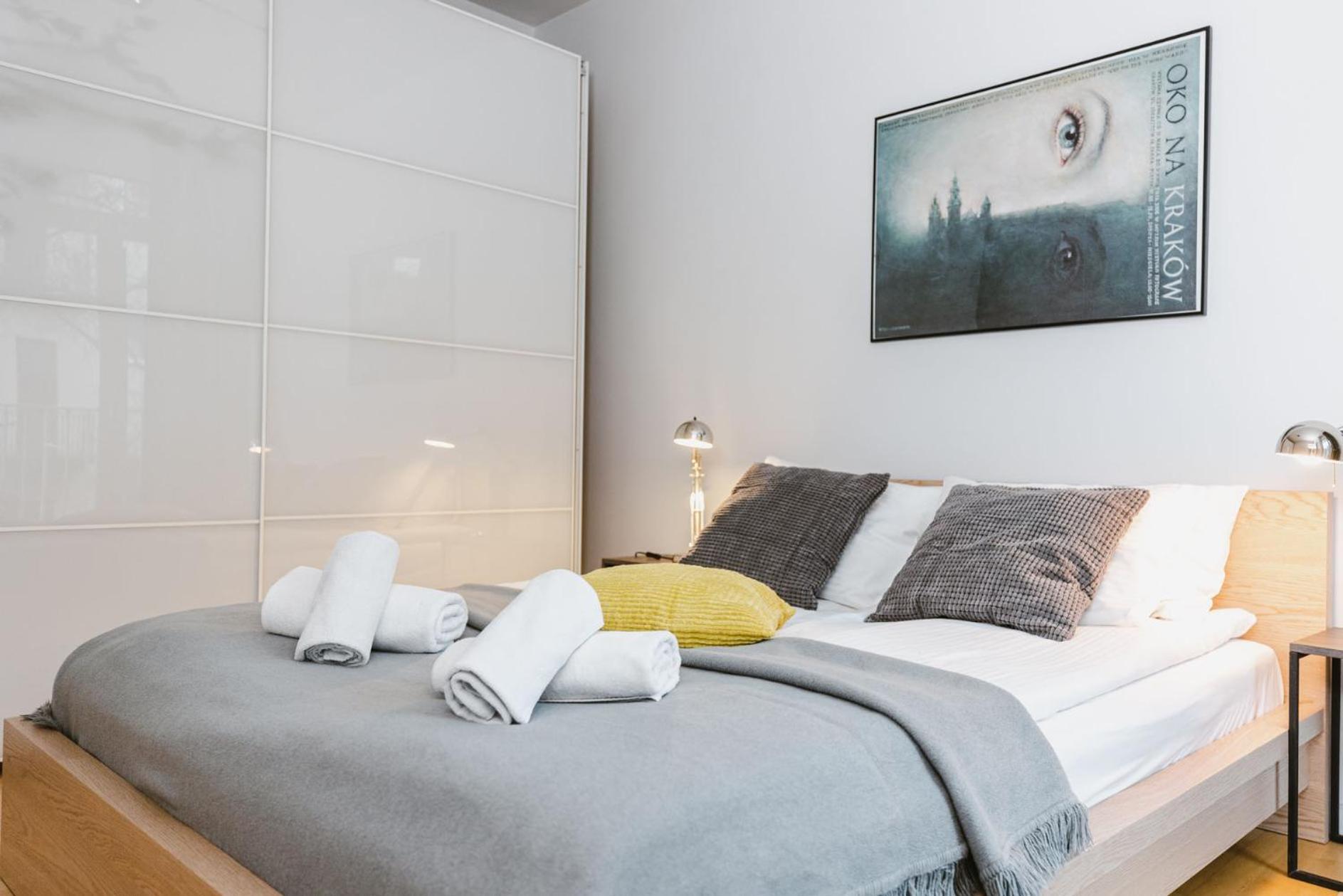 Yourplace Central Apartments Krasków Εξωτερικό φωτογραφία