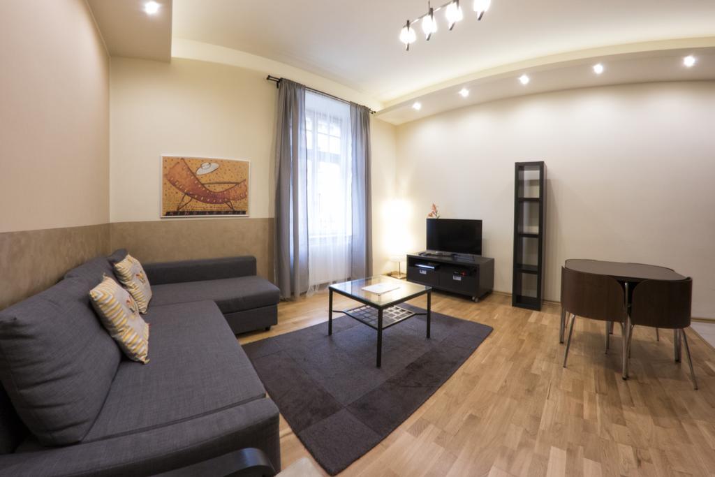 Yourplace Central Apartments Krasków Εξωτερικό φωτογραφία